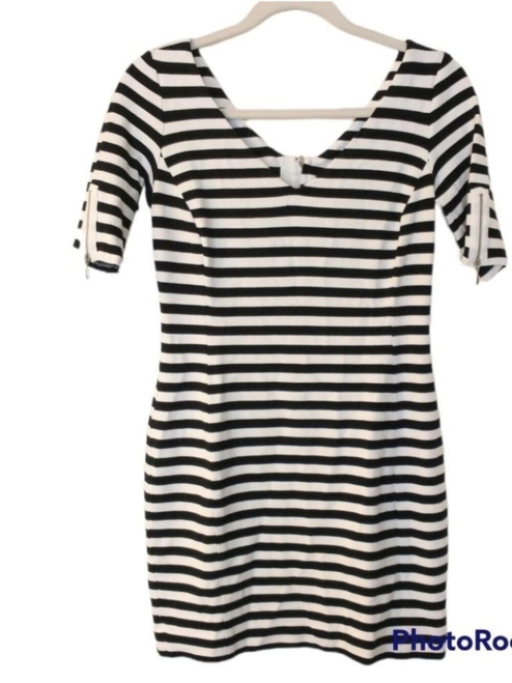 Women's Banana Republic Black and White Striped Dress Size 4
